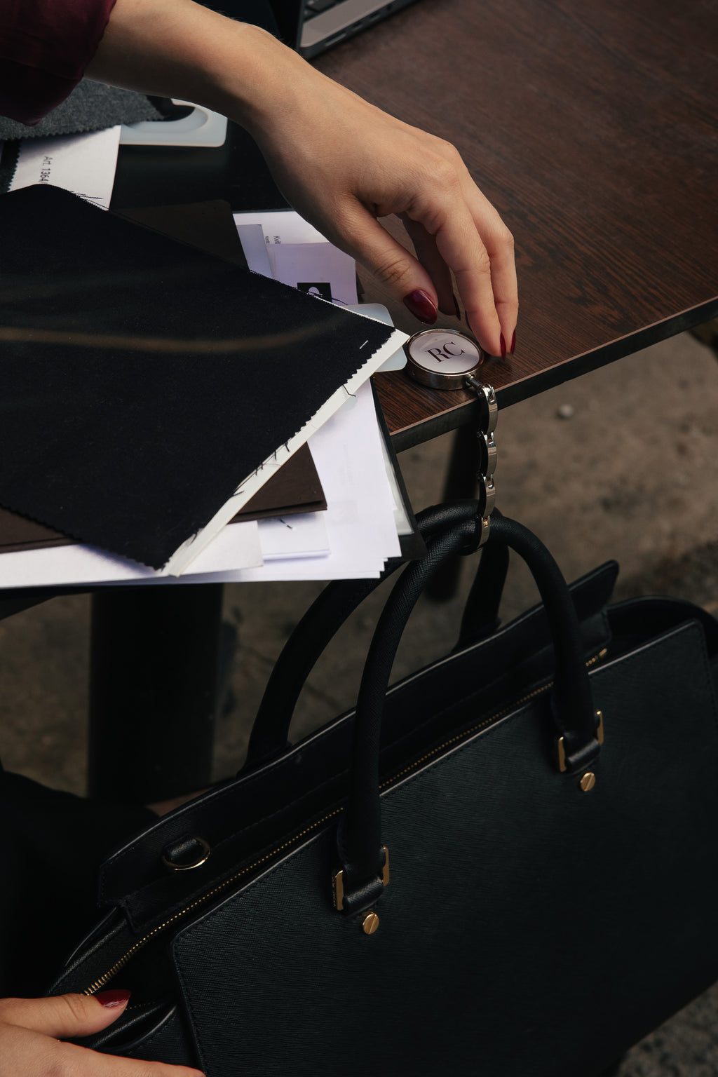The ROUGE Bag Hanger