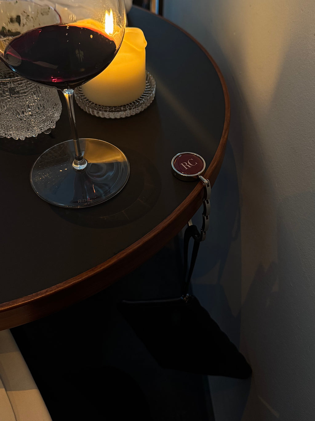 The ROUGE Bag Hanger